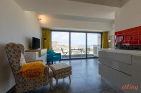 2 Bed Apartment w Distant Sea and Country Views
